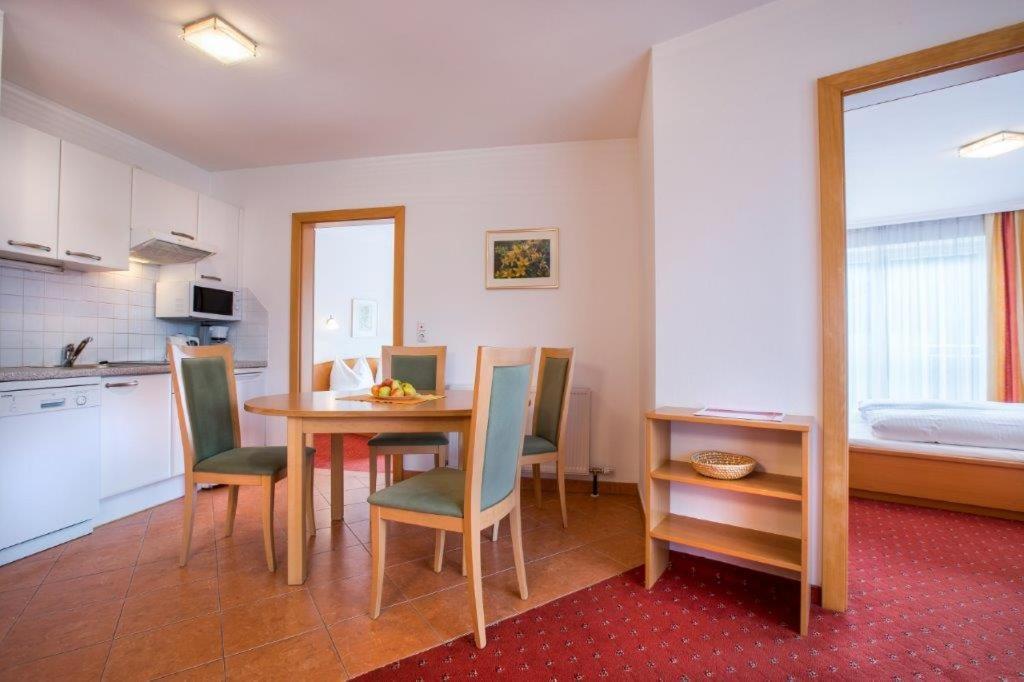 Hotel Garni Roesslhof Hollersbach im Pinzgau Zewnętrze zdjęcie