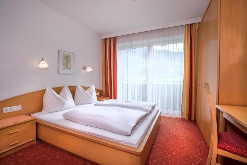 Hotel Garni Roesslhof Hollersbach im Pinzgau Zewnętrze zdjęcie